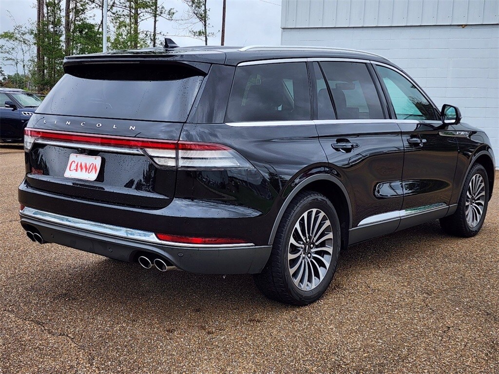 2020 Lincoln Aviator Reserve photo 3