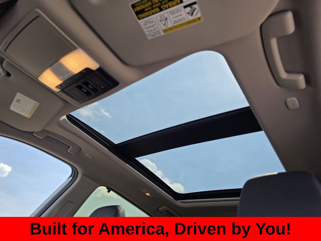 2024 Nissan Rogue SL - Photo 20