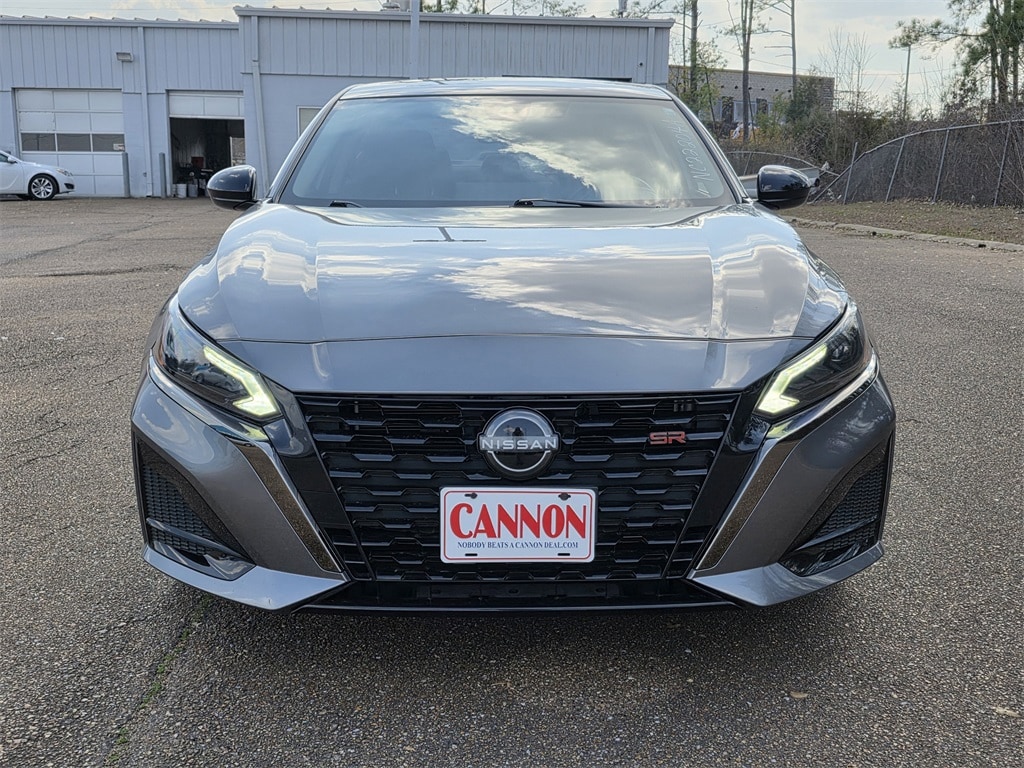Used 2023 Nissan Altima 2.5 SR Sedan
