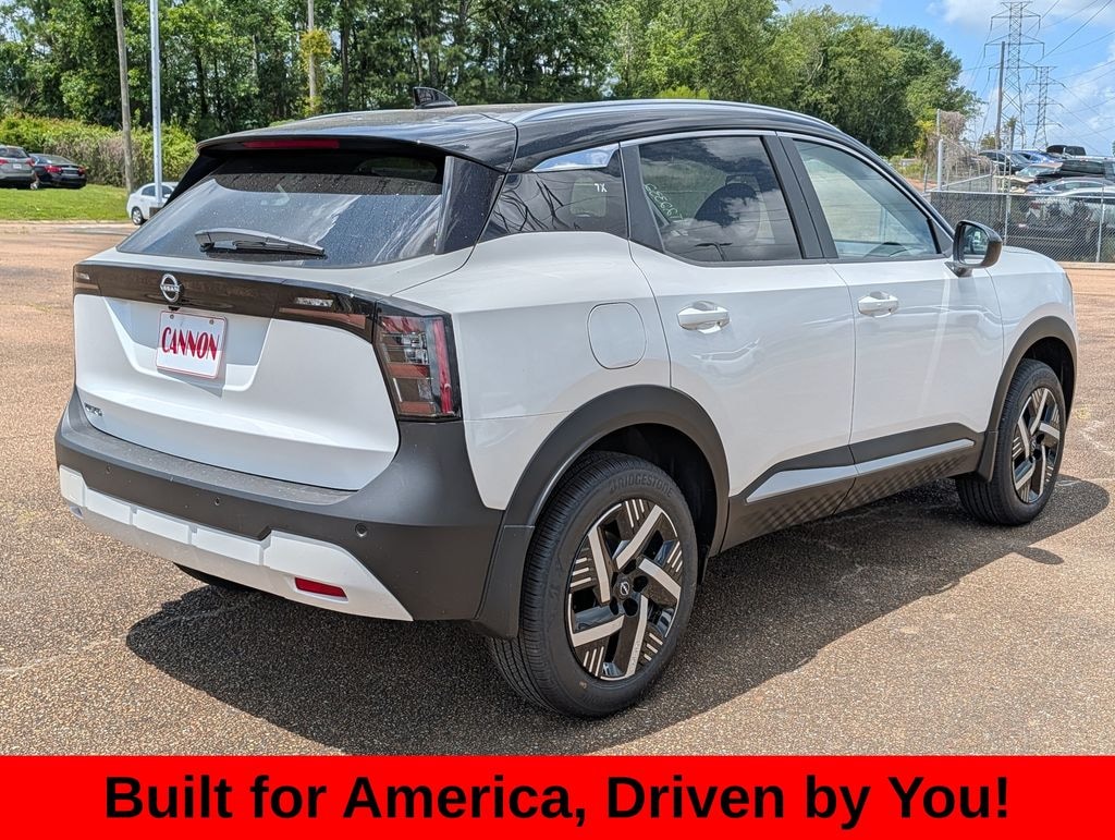 New 2026 Nissan Kicks SR SUV