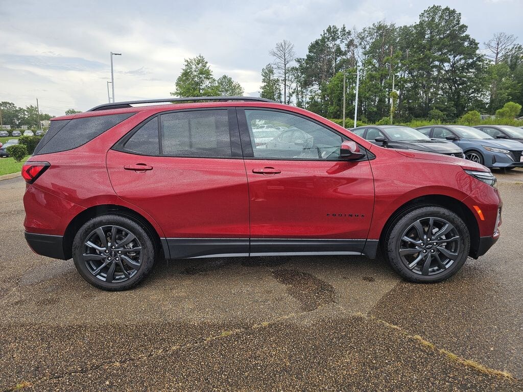 Used 2023 Chevrolet Equinox RS SUV