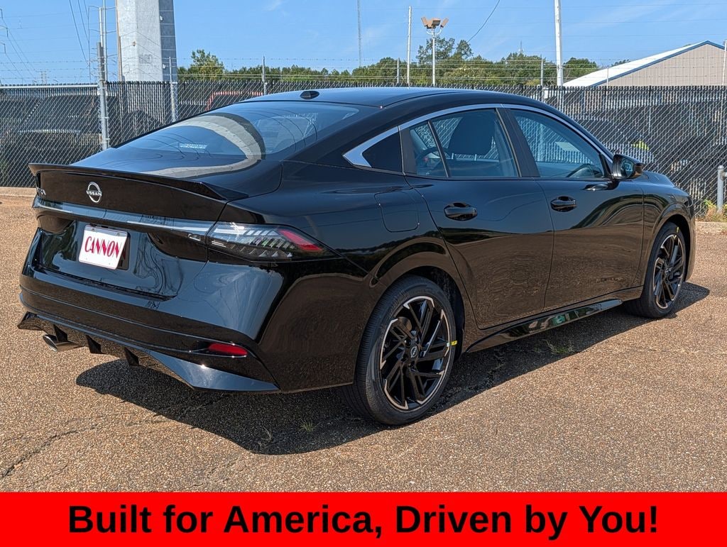New 2027 Nissan Sentra SR Sedan