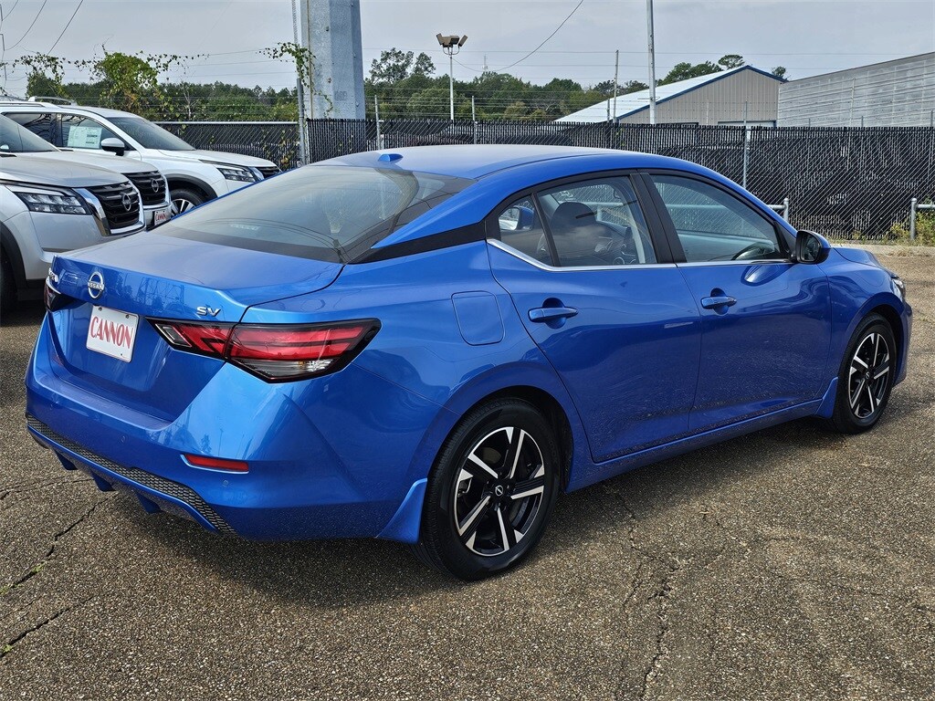 2024 Nissan Sentra SV photo 4