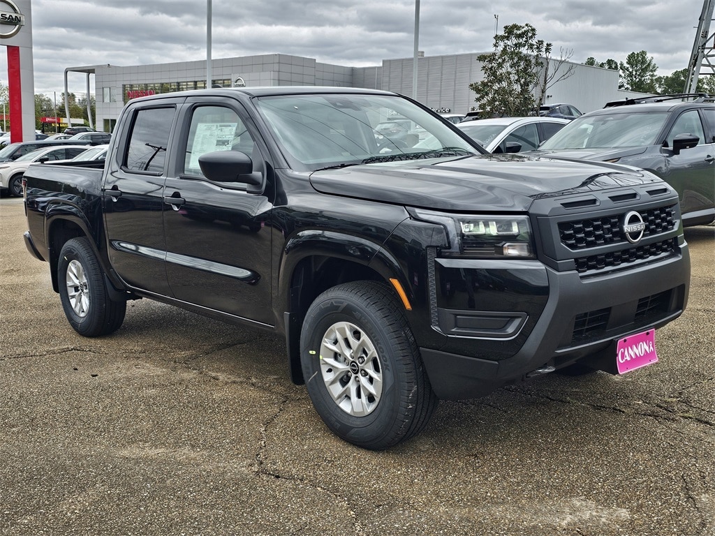 2026 Nissan Frontier S's photo