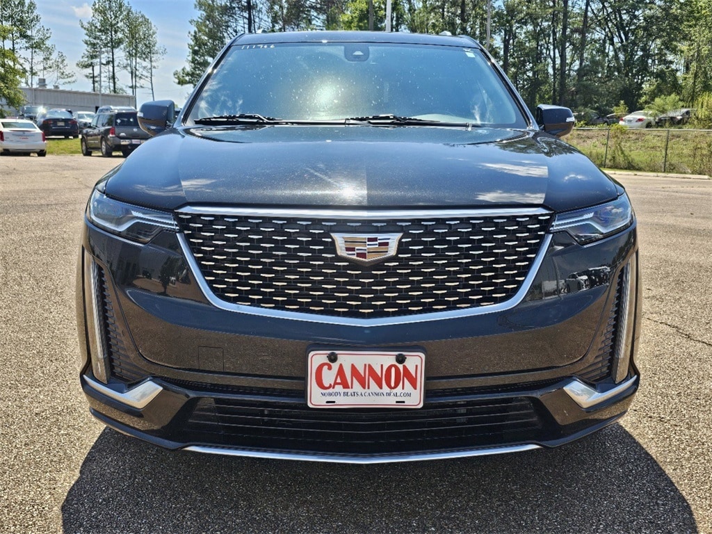 Used 2022 Cadillac XT6 Premium Luxury with VIN 1GYKPCRS9NZ111766 for sale in Jackson, MS