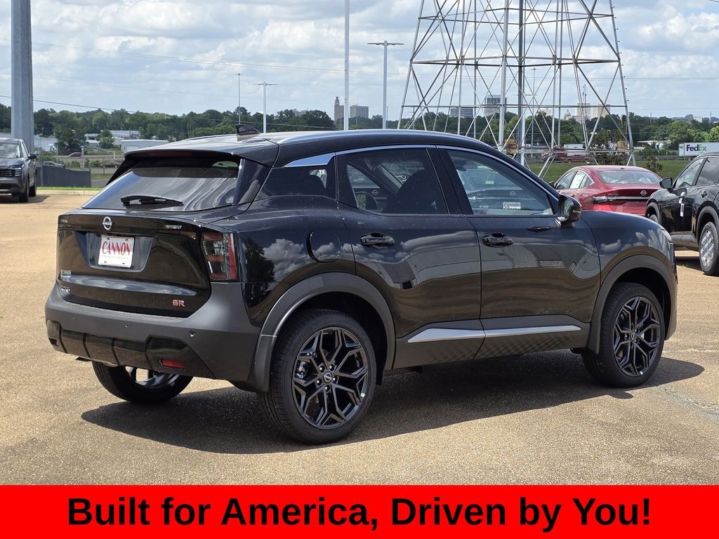 New 2026 Nissan Kicks SR SUV
