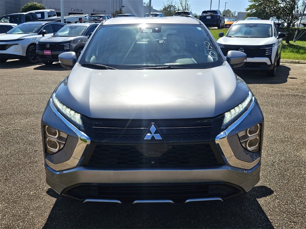 2023 Mitsubishi Eclipse Cross SE photo 2