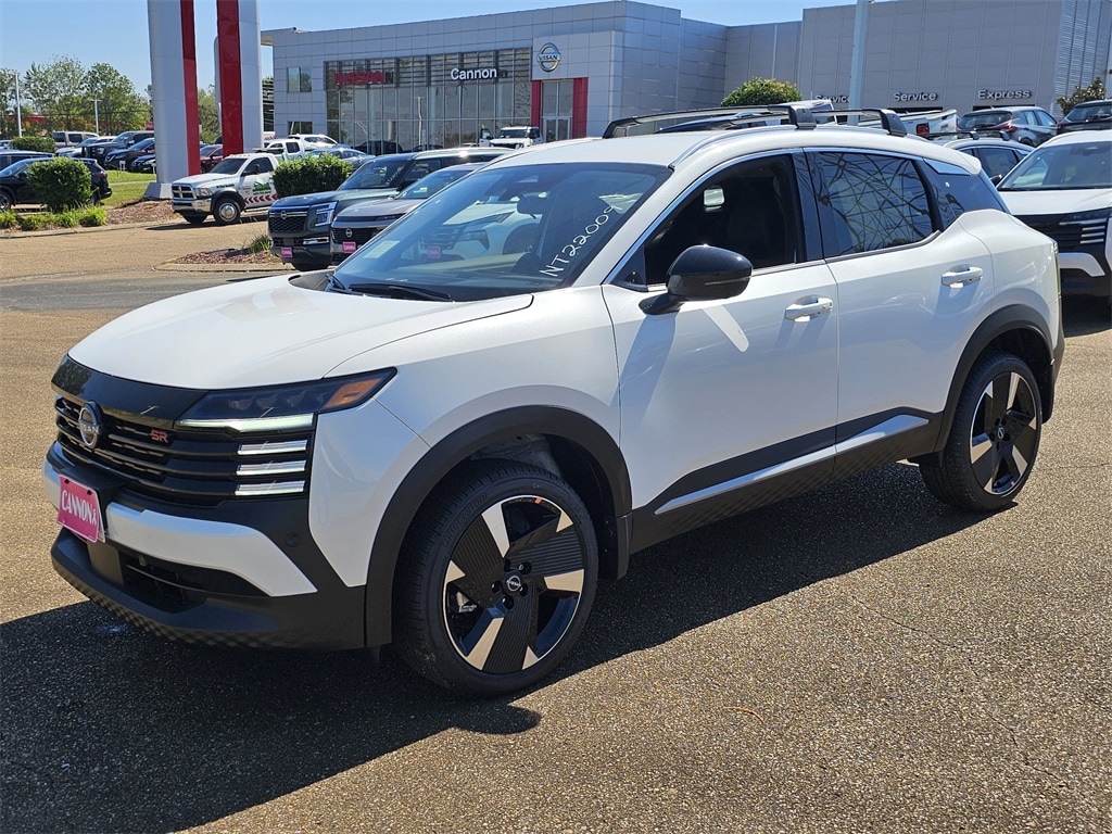 New 2026 Nissan Kicks SR SUV