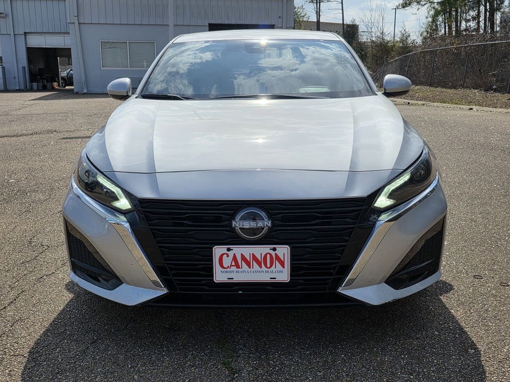 Used 2023 Nissan Altima 2.5 S Sedan