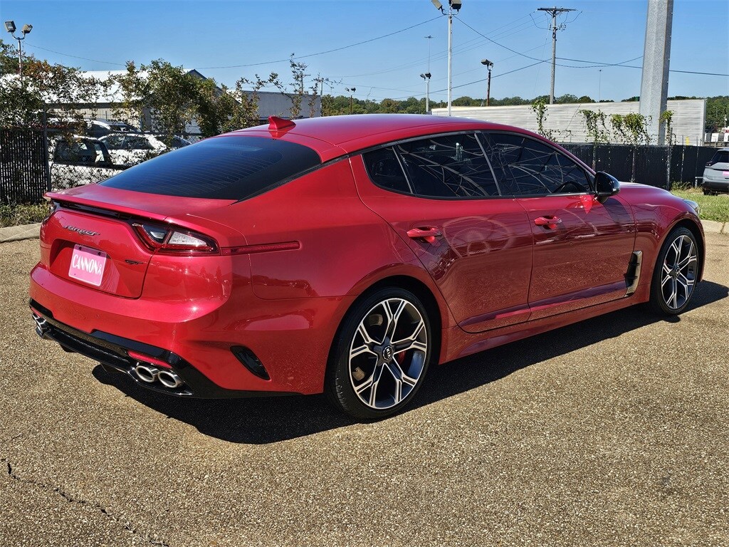 2019 Kia Stinger GT photo 3