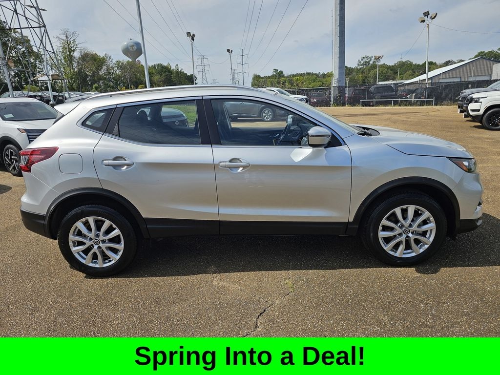 Used 2022 Nissan Rogue Sport SV SUV