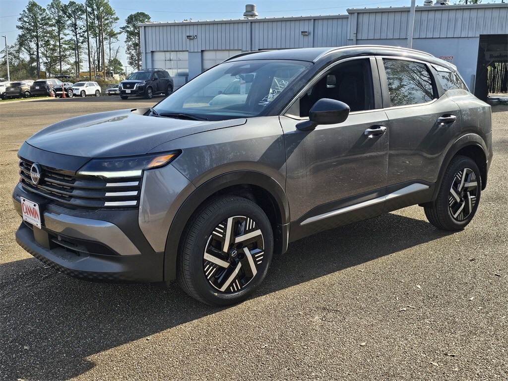 2026 Nissan Kicks SV photo 2