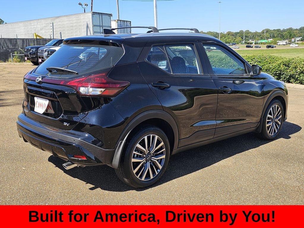 Used 2022 Nissan Kicks SV SUV