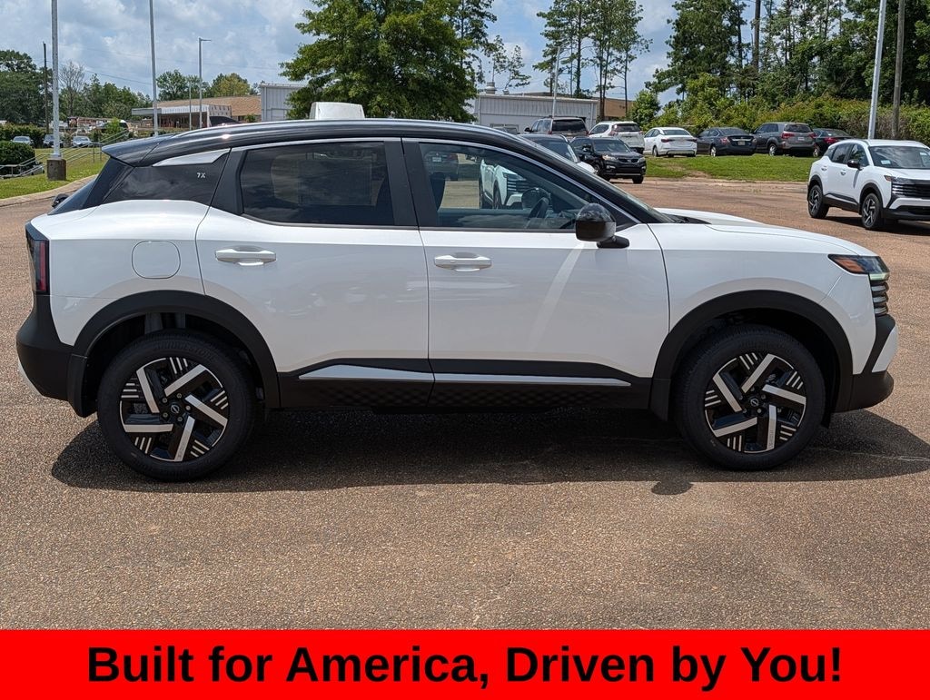 New 2026 Nissan Kicks SR SUV