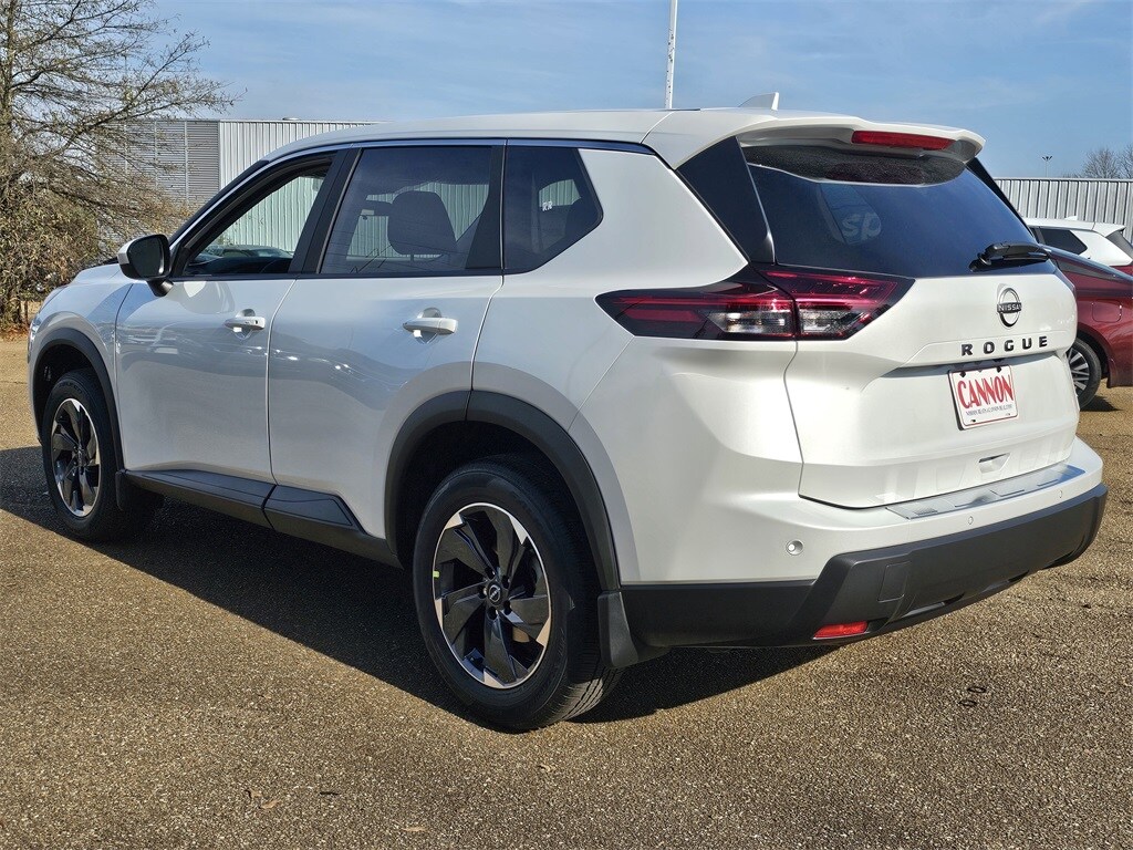 2026 Nissan Rogue SV photo 3
