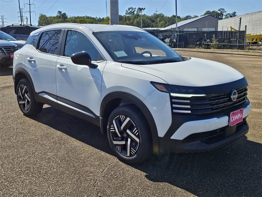 2026 Nissan KICKS SV's photo