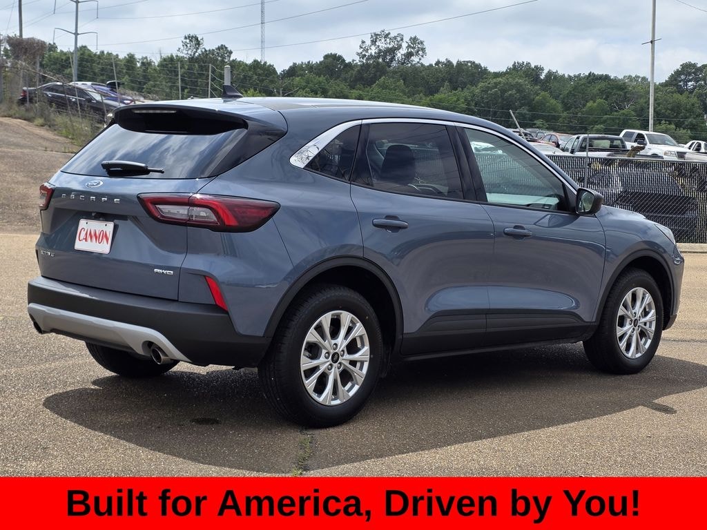 Used 2024 Ford Escape Active SUV