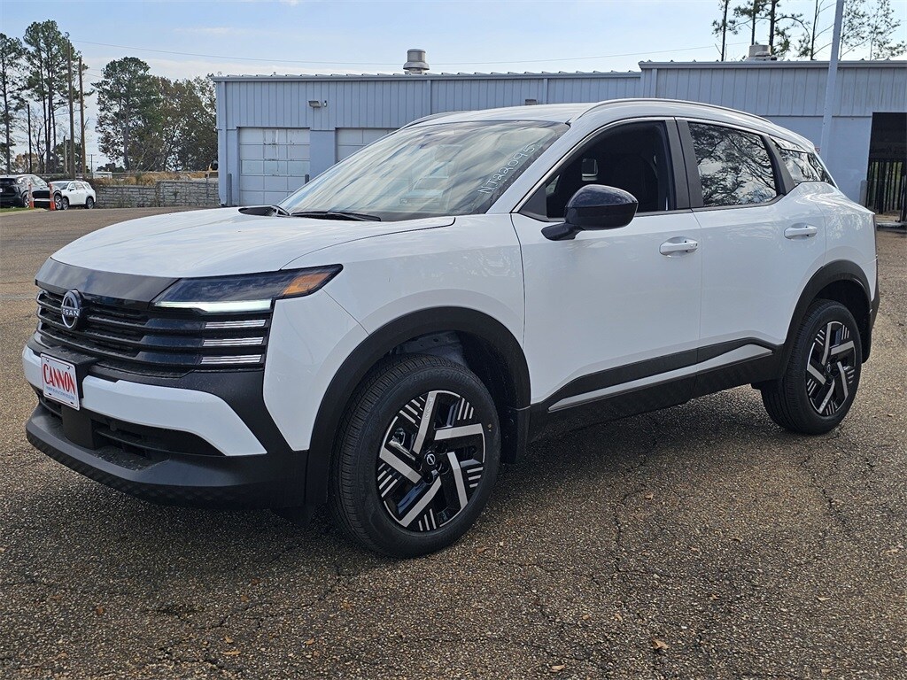 New 2026 Nissan Kicks SV SUV