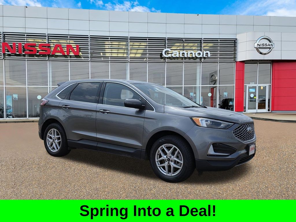 2023 Ford Edge's photo