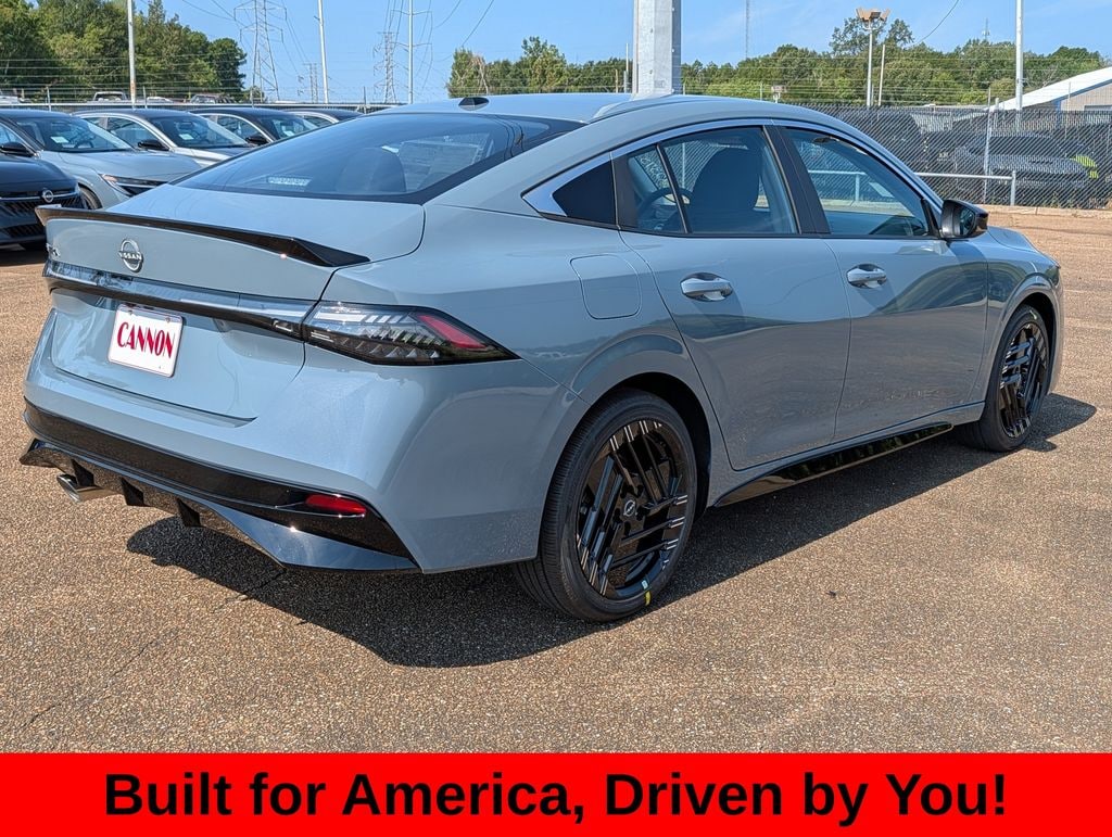 New 2027 Nissan Sentra SR Sedan
