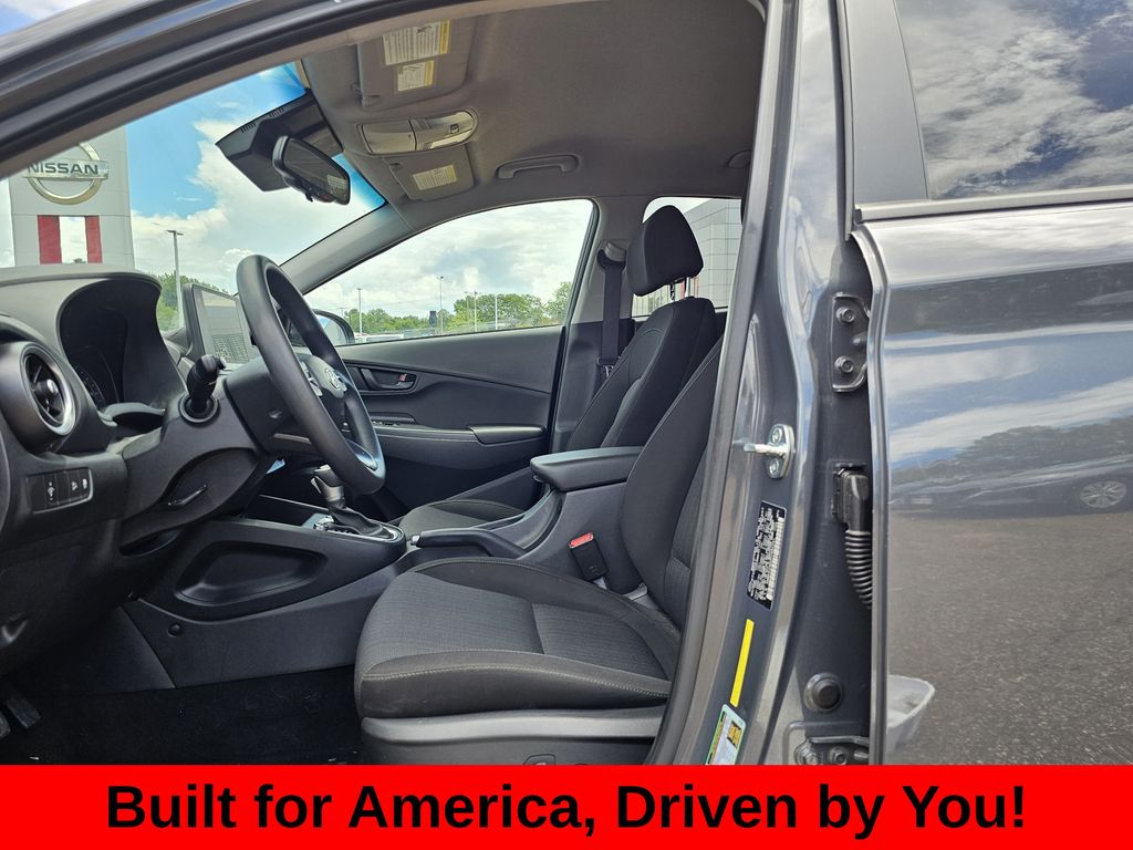 2023 Hyundai Kona SEL - Photo 12