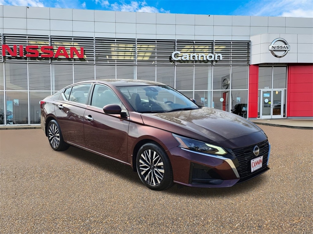 2023 Nissan Altima SV