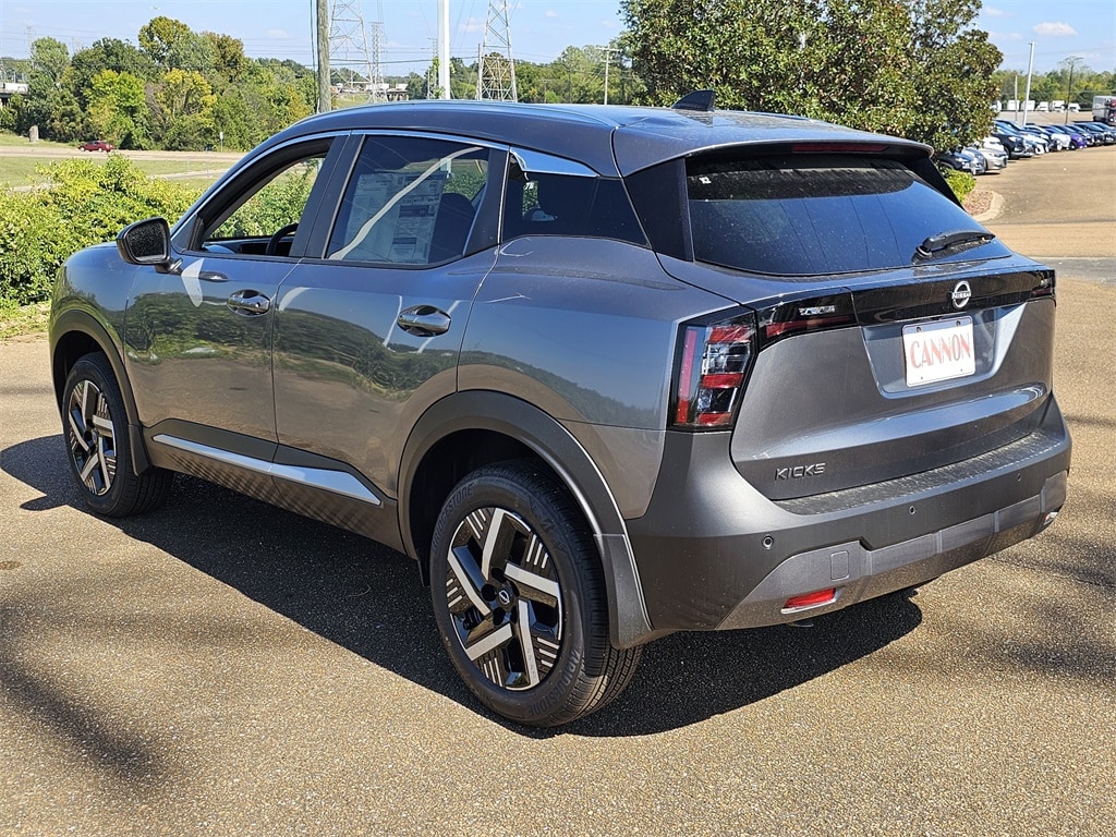 New 2026 Nissan Kicks SV SUV