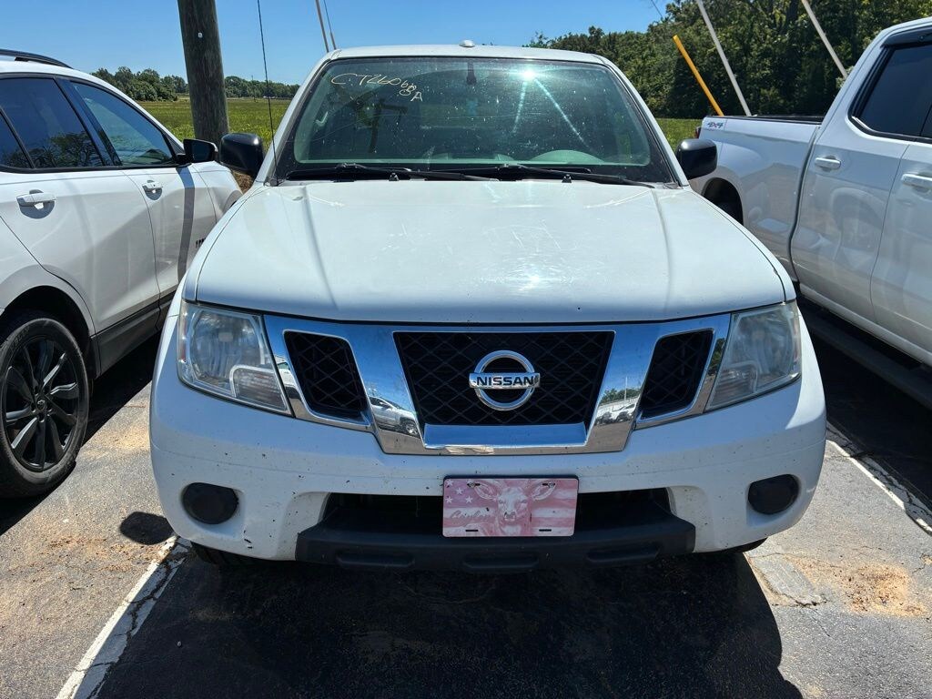 Used 2016 Nissan Frontier SV Truck Crew Cab