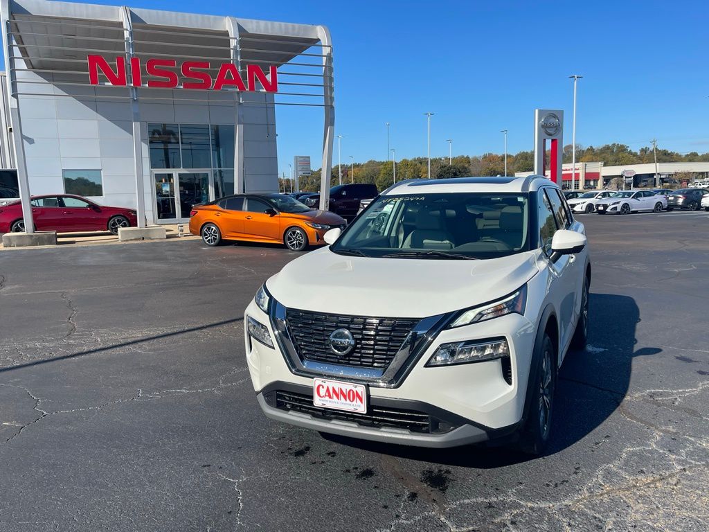 2021 Nissan Rogue SV