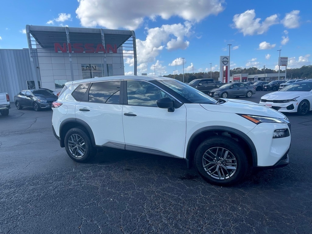 Used 2021 Nissan Rogue S SUV