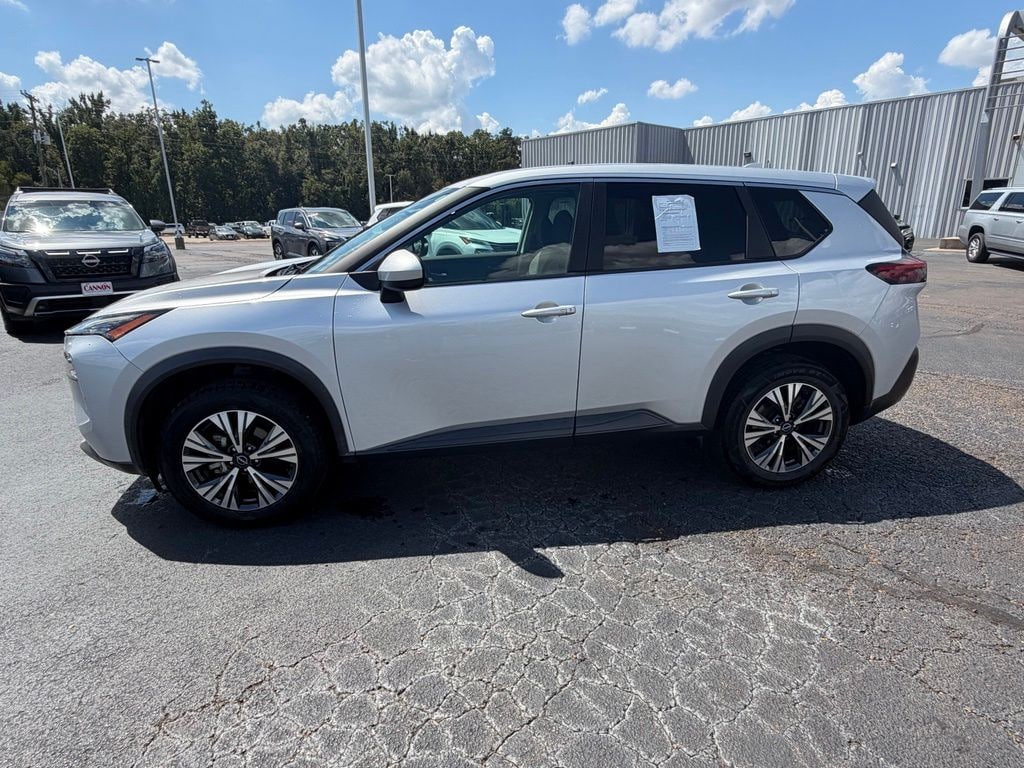 Used 2023 Nissan Rogue SV SUV