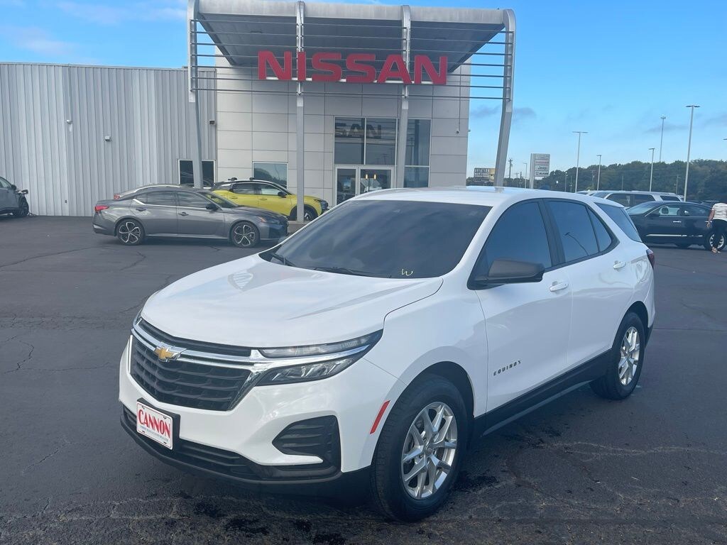 Used 2023 Chevrolet Equinox LS w/1FL SUV