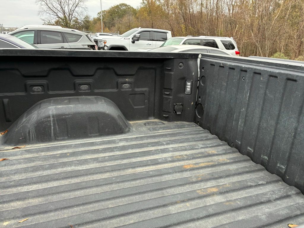 2023 Chevrolet Silverado 1500 LTZ - Photo 6