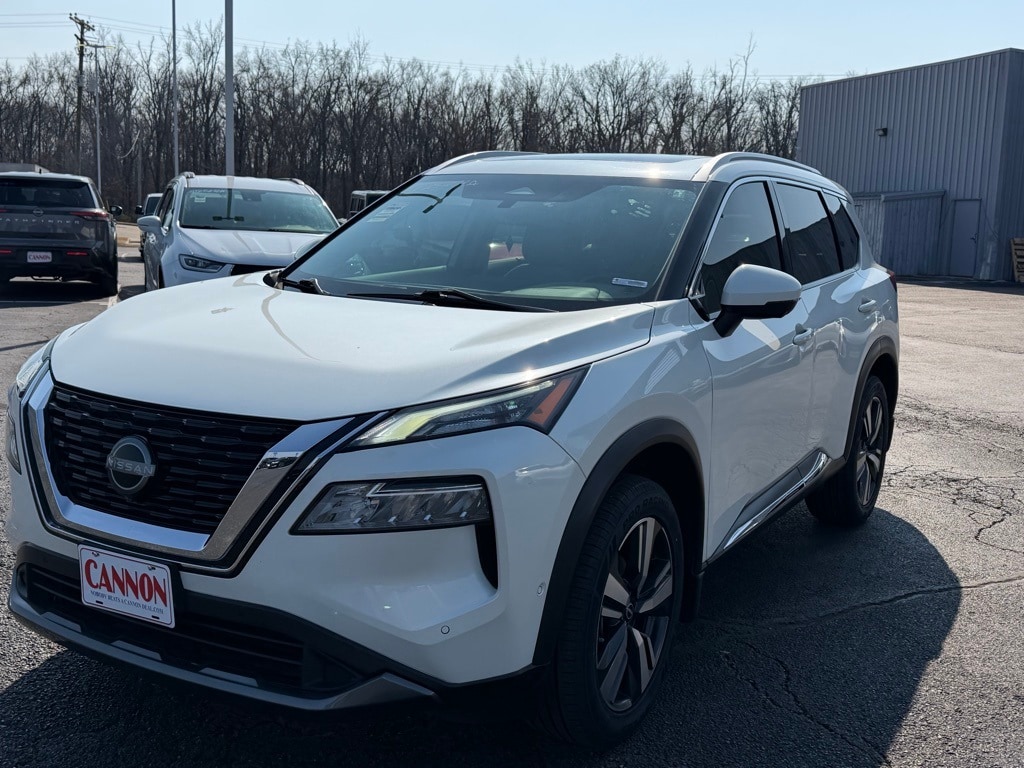 2023 Nissan Rogue SL