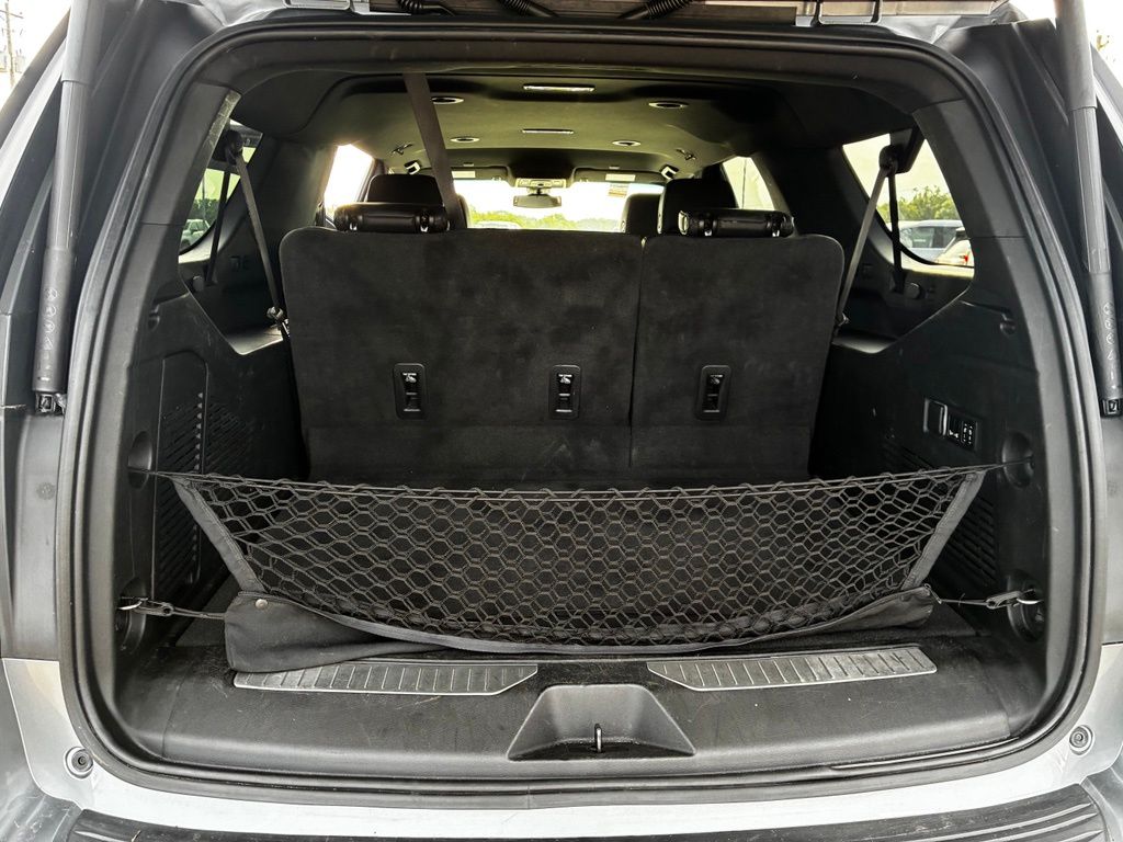 2022 Chevrolet Suburban Z71 - Photo 19