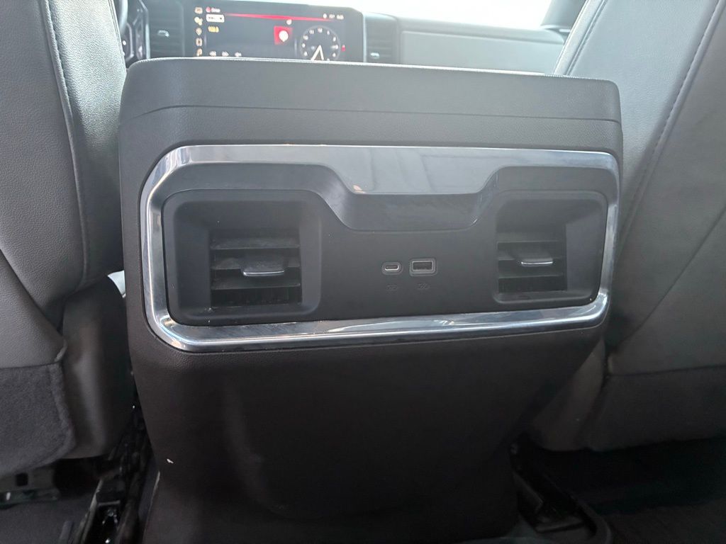 2023 GMC Sierra 1500 SLT - Photo 15