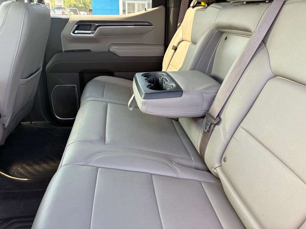 2023 Chevrolet Silverado 1500 LTZ - Photo 23