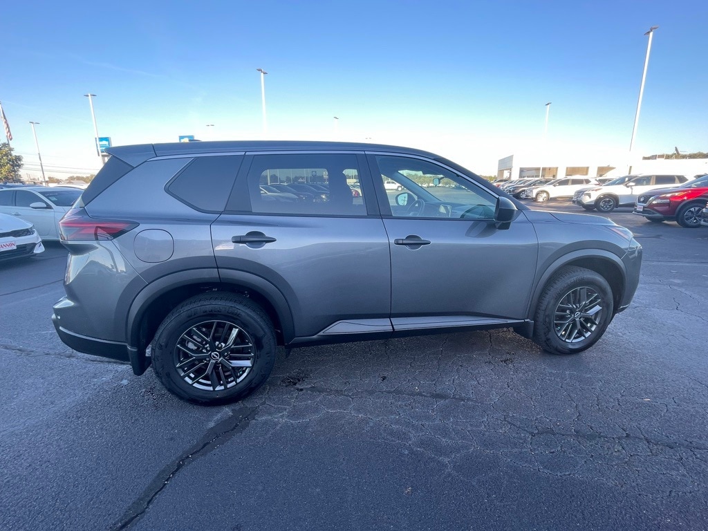 Used 2025 Nissan Rogue S SUV