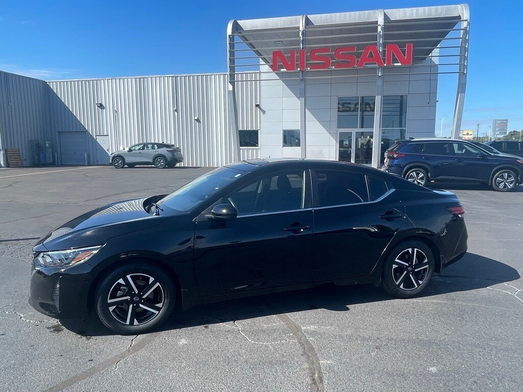 2024 Nissan Sentra SV photo 2