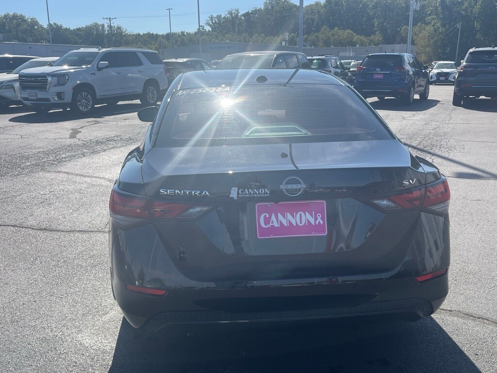 2024 Nissan Sentra SV photo 3