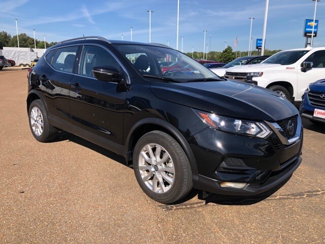 2021 Nissan Rogue Sport SV photo 4