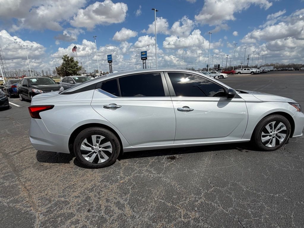 Used 2025 Nissan Altima S Sedan