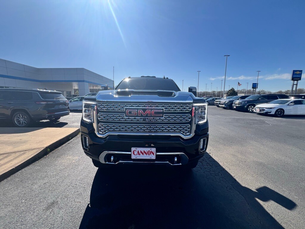 2022 Gmc Sierra 2500 HD Denali photo 2