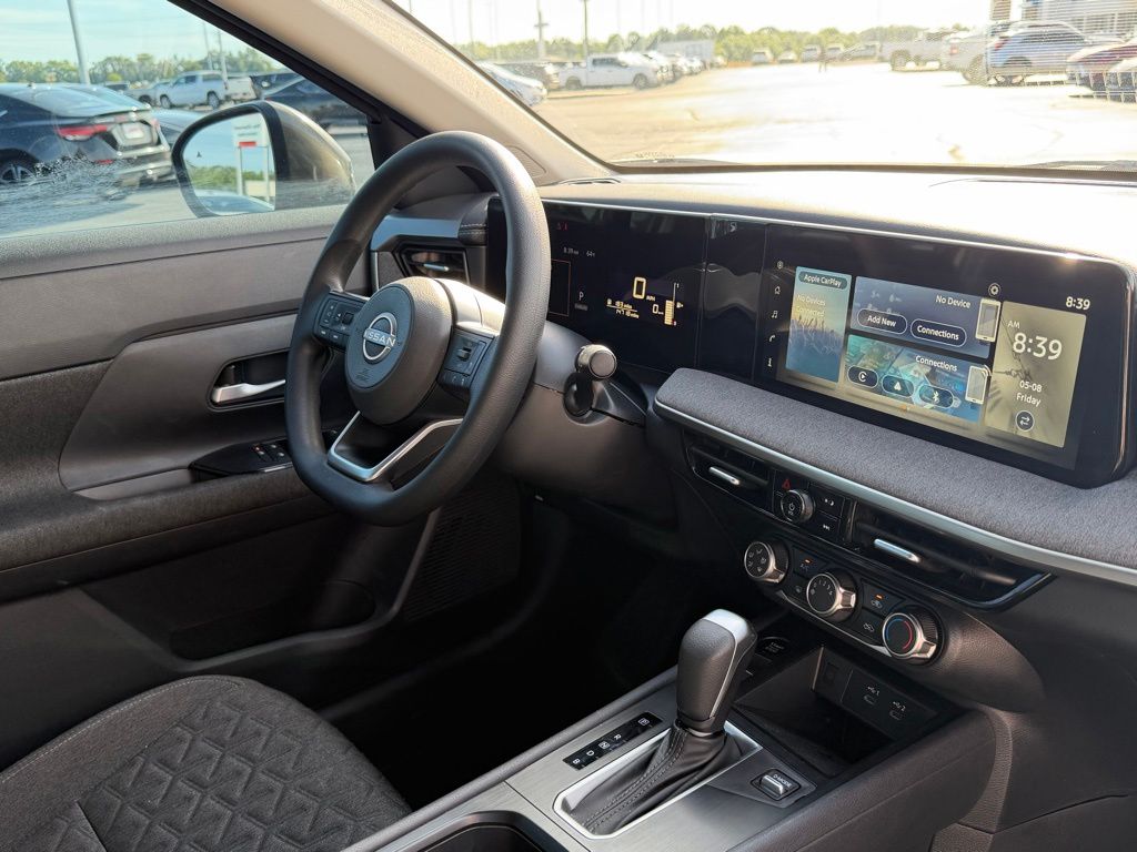 2025 Nissan Kicks SV - Photo 17