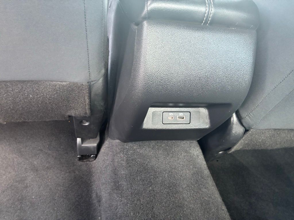 2025 Nissan Altima SV - Photo 14
