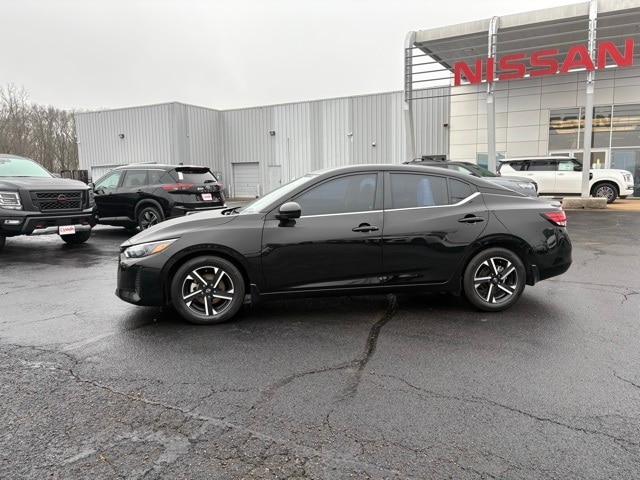 Used 2024 Nissan Sentra SV with VIN 3N1AB8CV7RY222061 for sale in Greenwood, MS