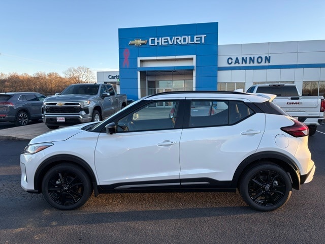 Used 2024 Nissan Kicks SR with VIN 3N1CP5DV1RL552279 for sale in Greenwood, MS