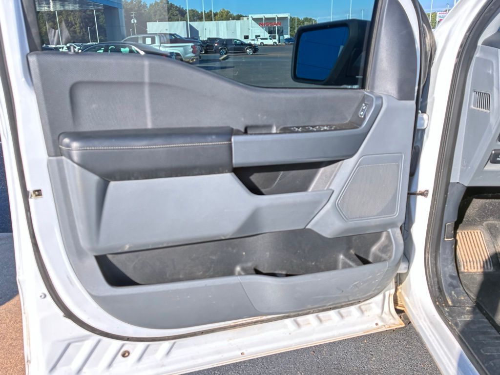 2022 Ford F-150 XLT - Photo 7