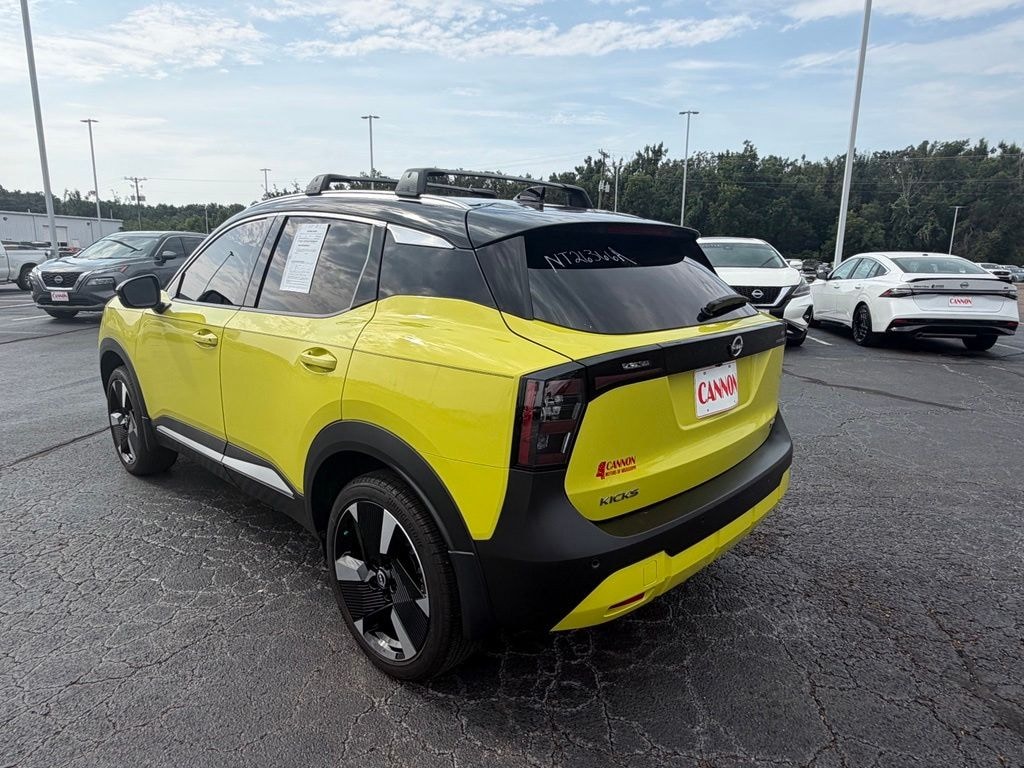 Used 2026 Nissan Kicks SR SUV