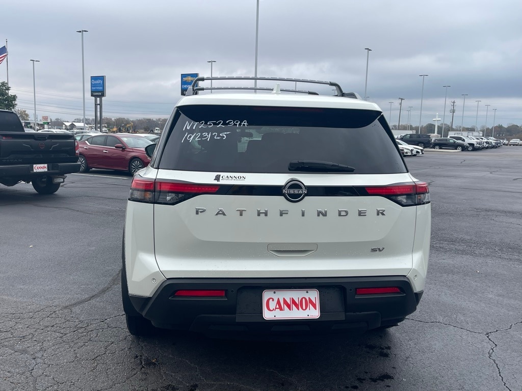 Used 2022 Nissan Pathfinder SV SUV